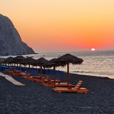 Santorini Pleasure Studios Φηρά Εξωτερικό φωτογραφία