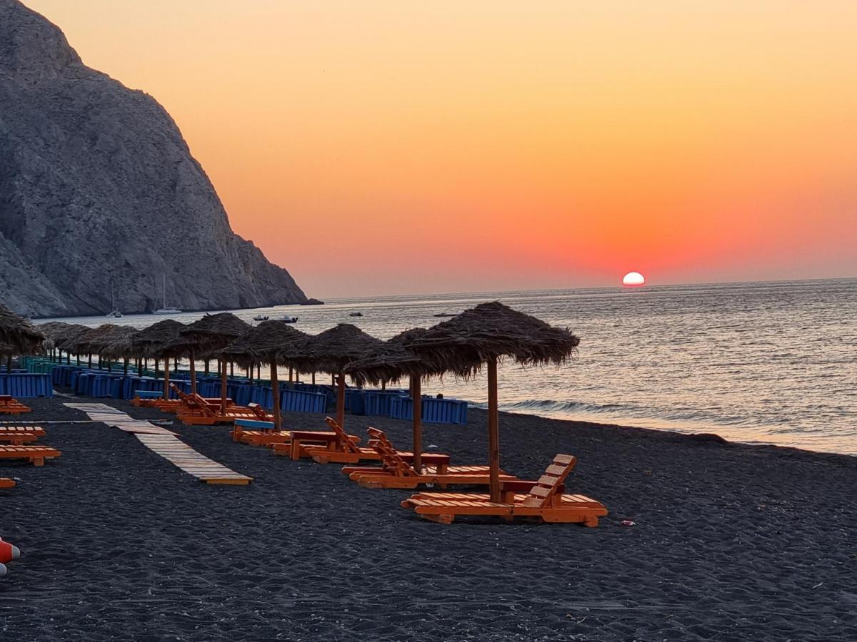 Santorini Pleasure Studios Φηρά Εξωτερικό φωτογραφία