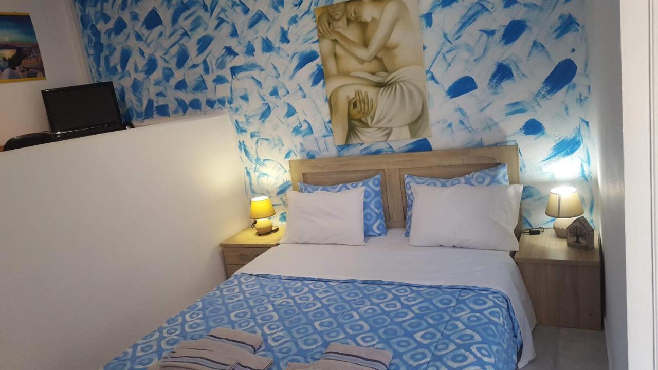 Santorini Pleasure Studios Φηρά Εξωτερικό φωτογραφία