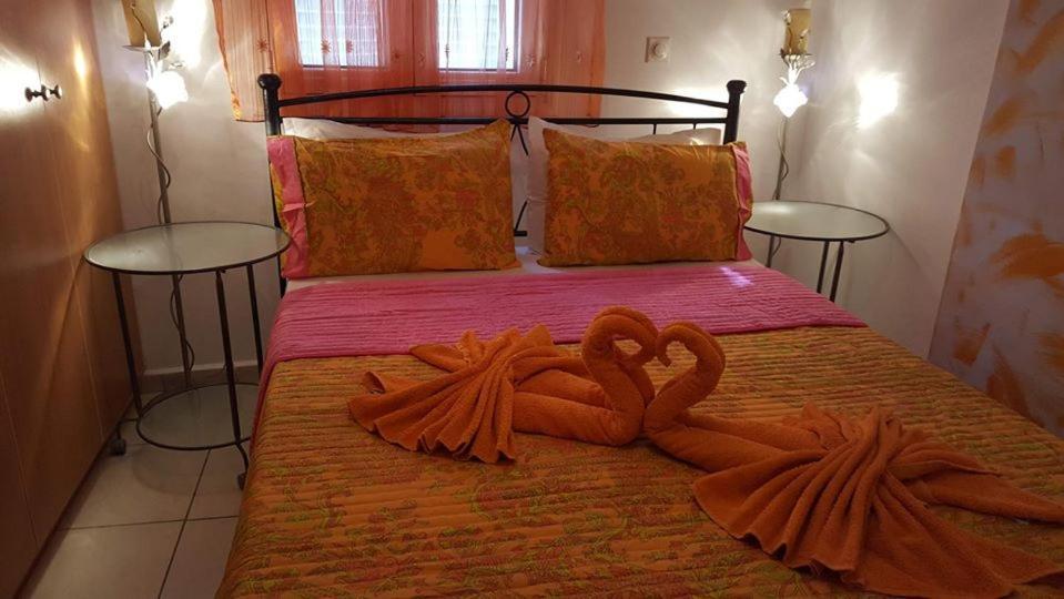 Santorini Pleasure Studios Φηρά Εξωτερικό φωτογραφία