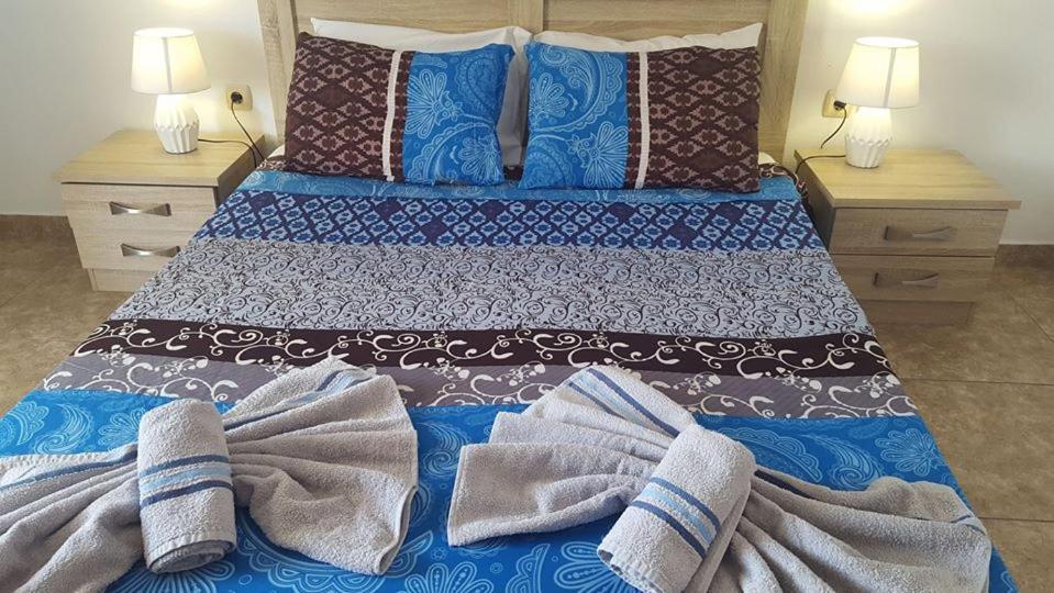 Santorini Pleasure Studios Φηρά Εξωτερικό φωτογραφία